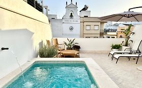 Apartamento dúplex con piscina privada en terraza